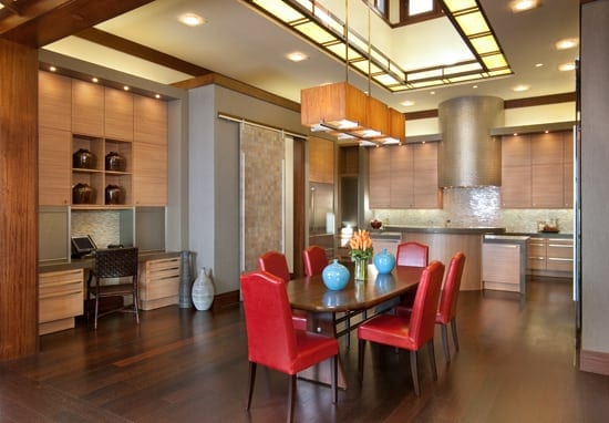 Large dining room space 