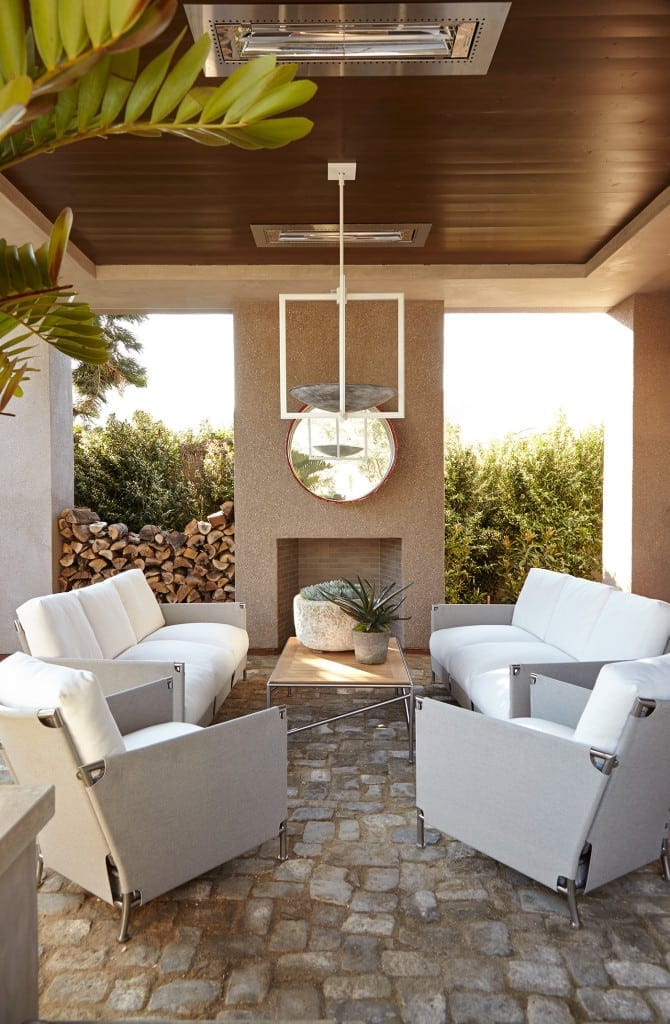 Modern outdoor space with beam tray ceiling