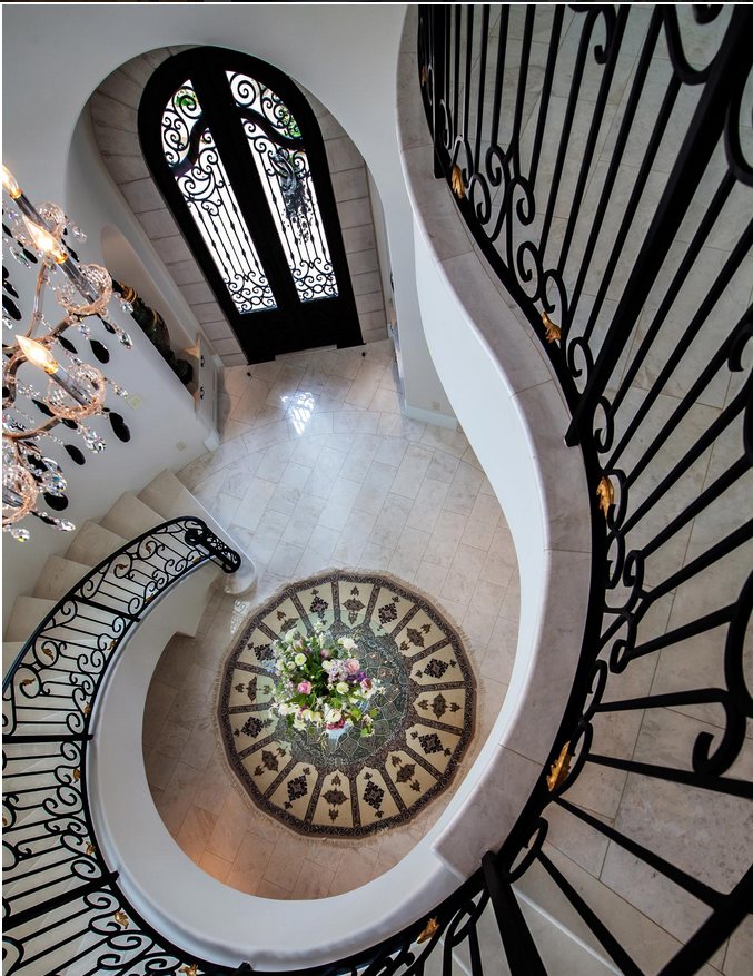 Hale Pualani spiral staircase