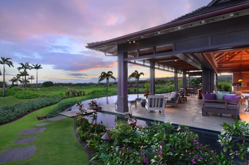 hawaii home with sunset view